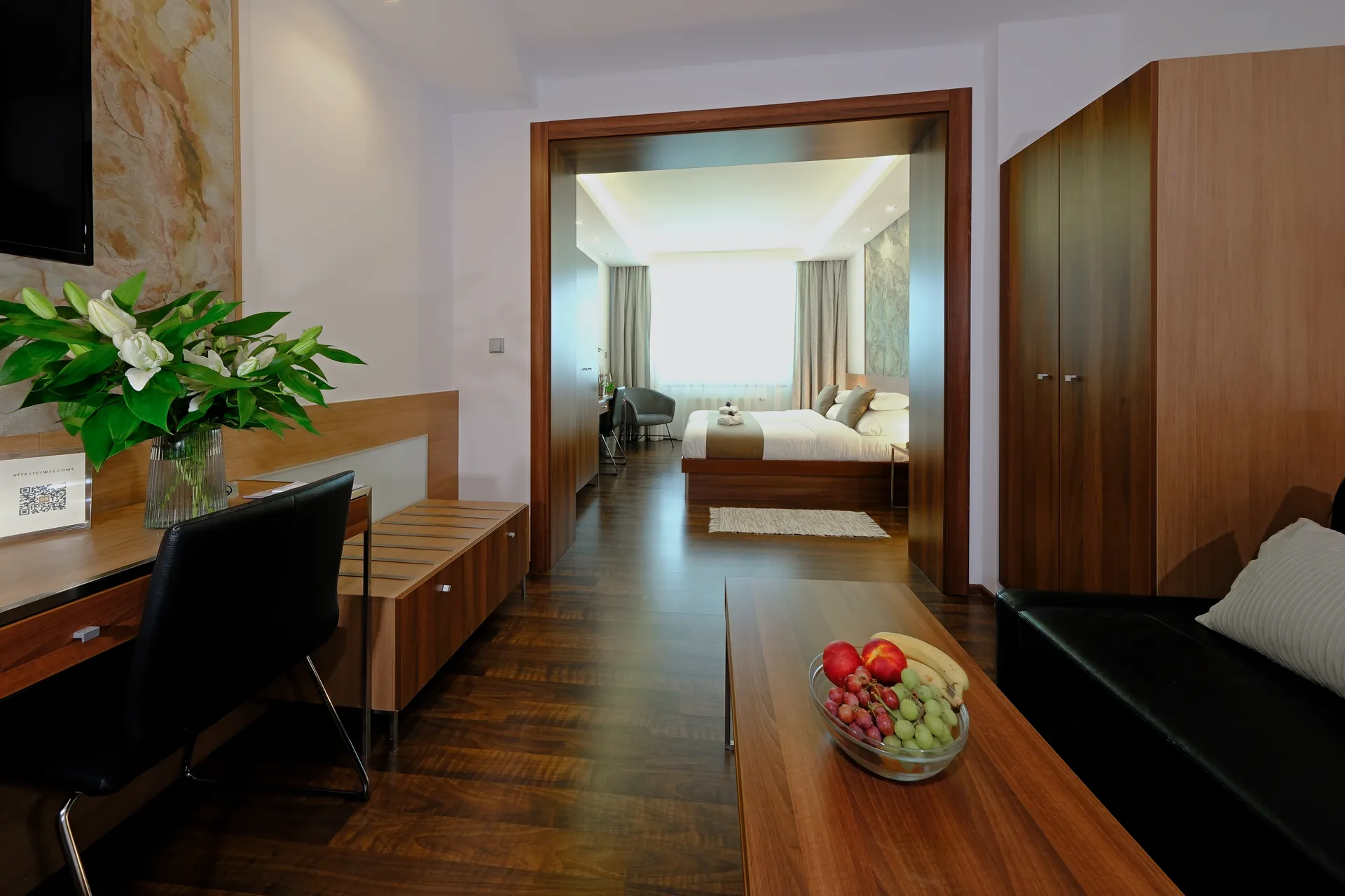 Double Room DE LUXE with up to 2 Extra Beds - obrázek 3